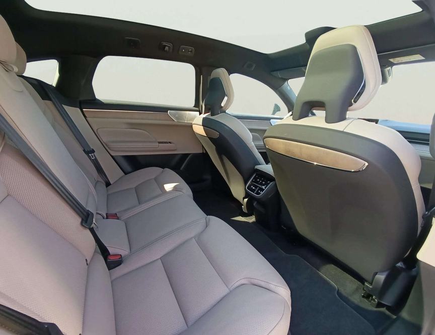 Volvo ES90 употребяван