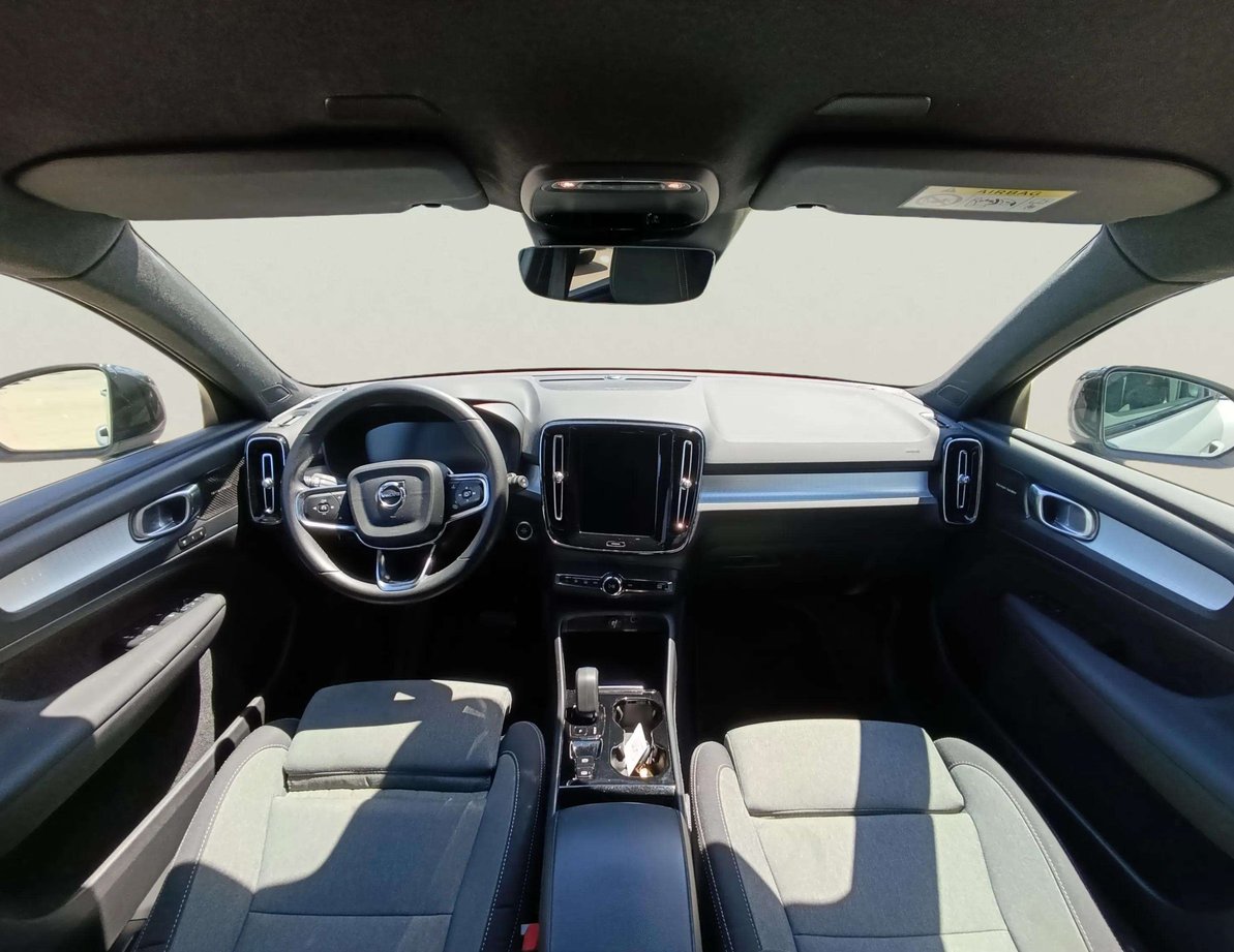 Volvo XC40 употребяван