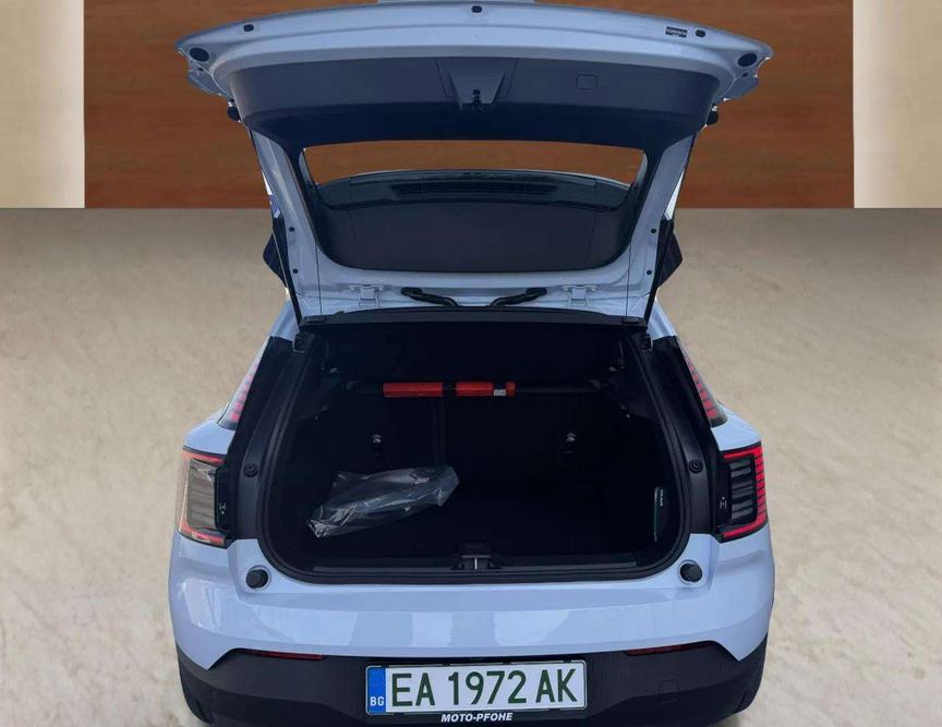Volvo EX30 употребяван