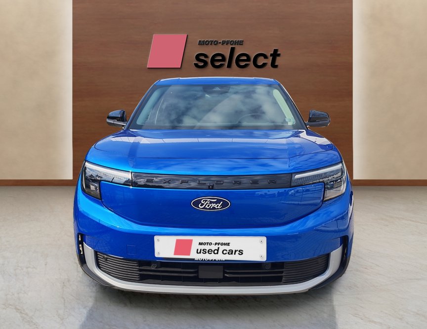 Ford E-Explorer употребяван