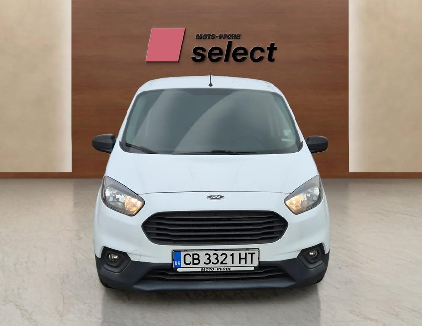 Ford Courier употребяван