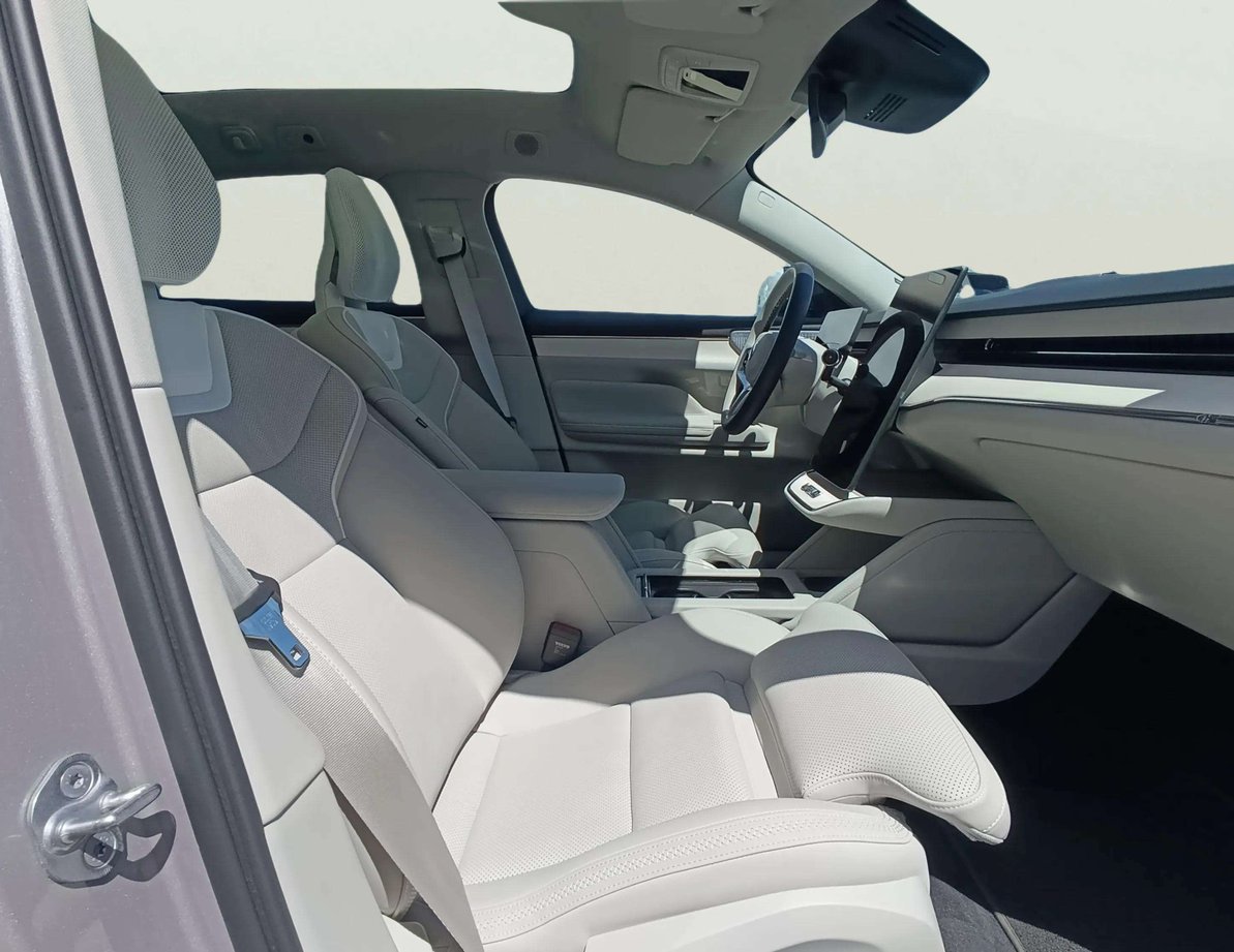 Volvo ES90 употребяван