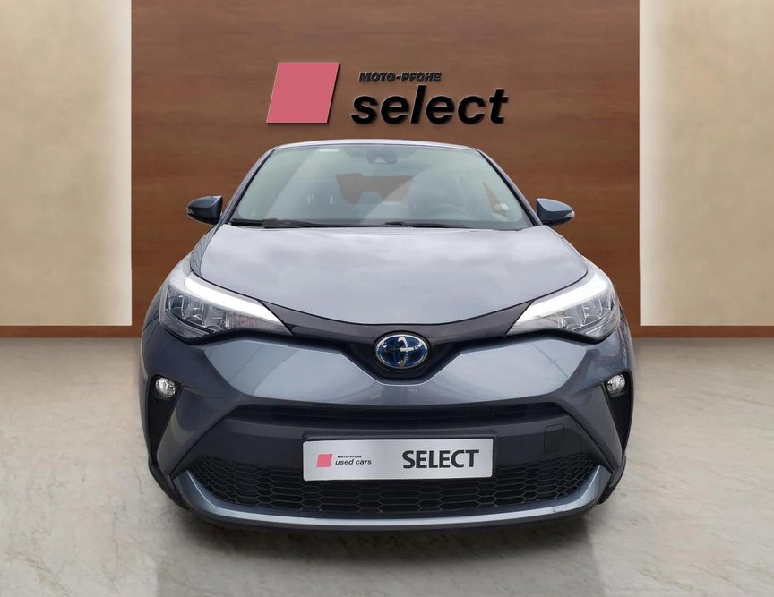 Toyota C-HR употребяван