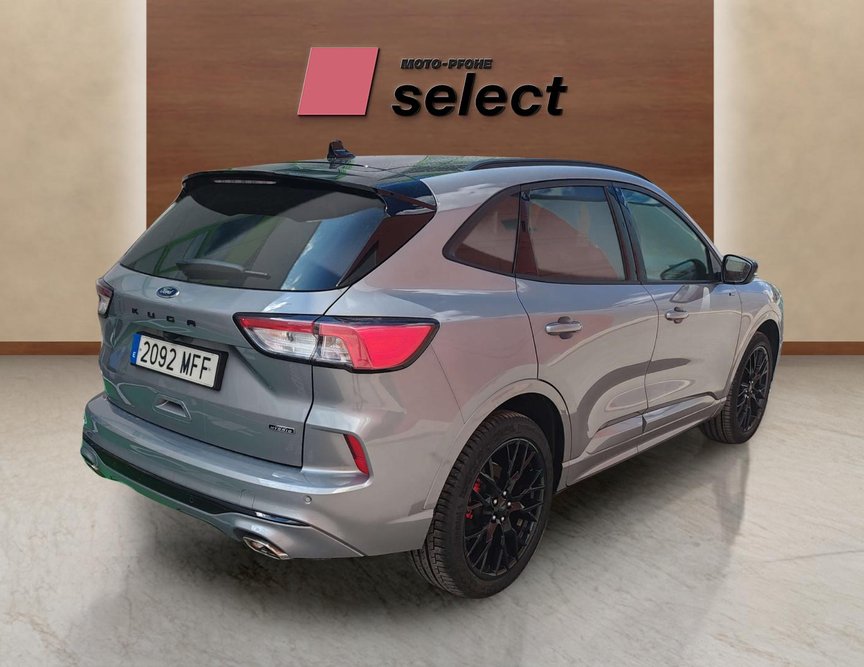 Ford Kuga PHEV употребяван