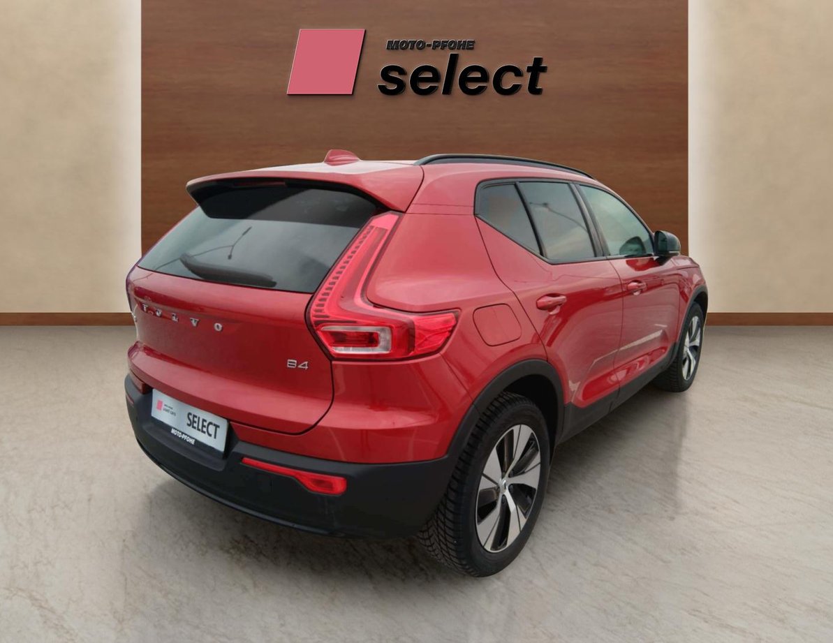 Volvo XC40 употребяван