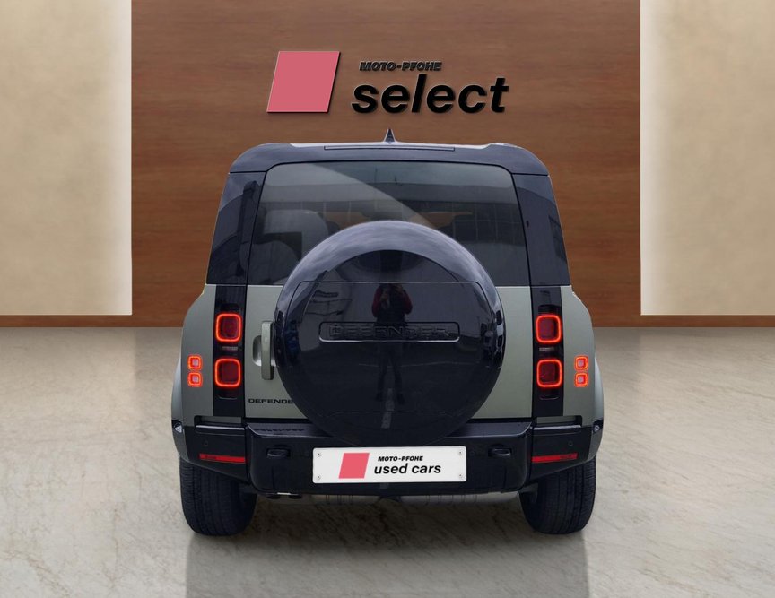 Land Rover Defender употребяван