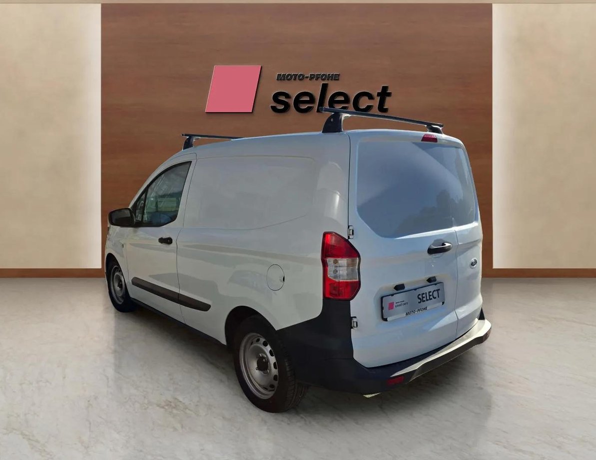 Ford Courier употребяван