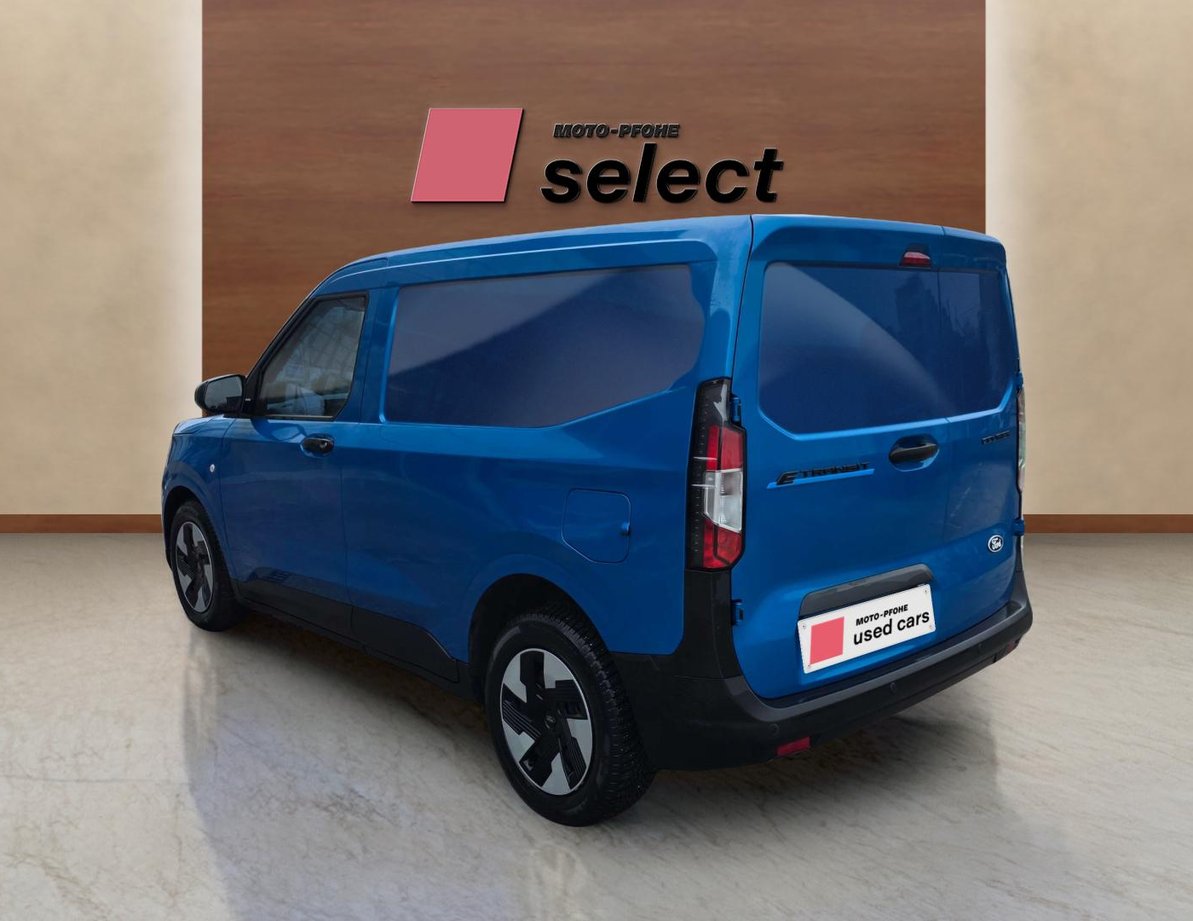 Ford E-Courier Van употребяван