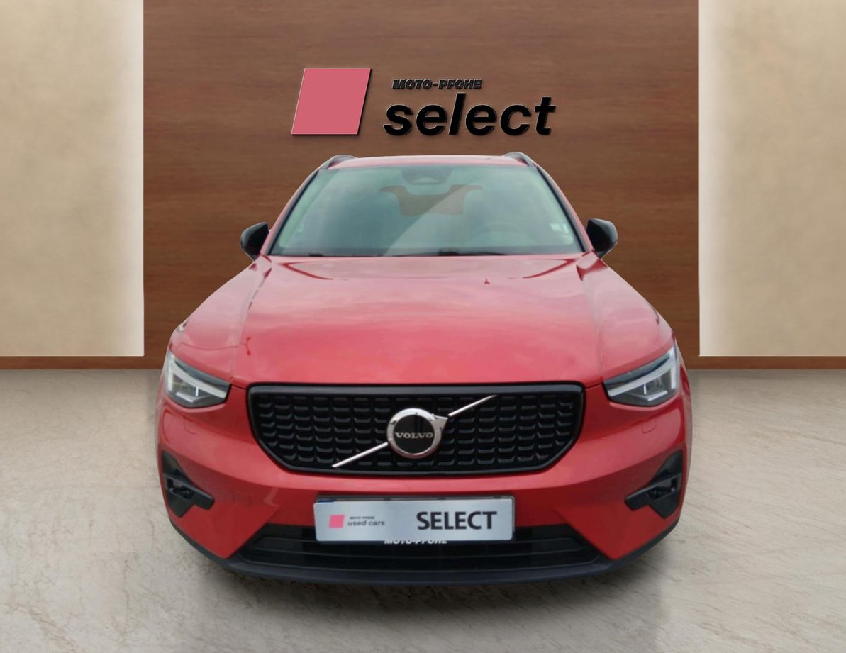 Volvo XC40 употребяван