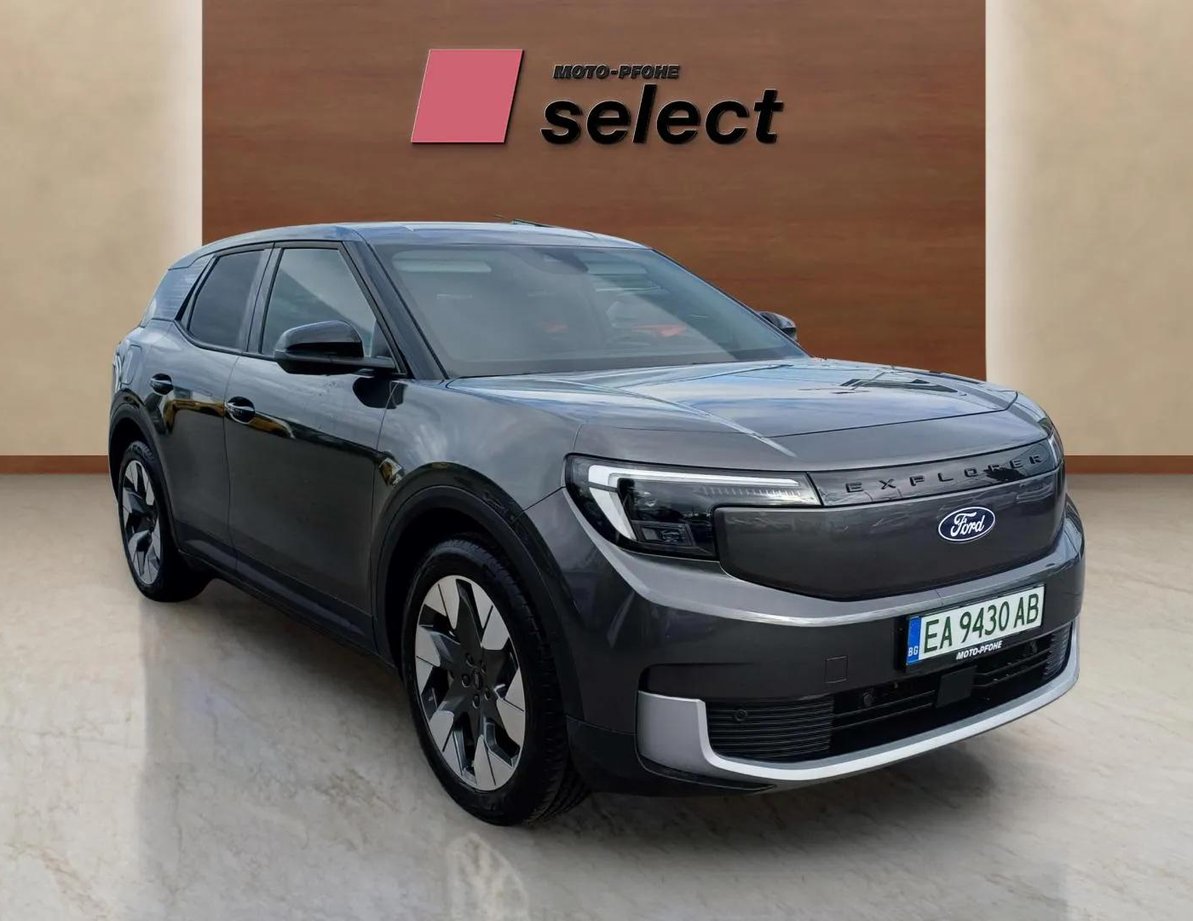 Ford E-Explorer употребяван