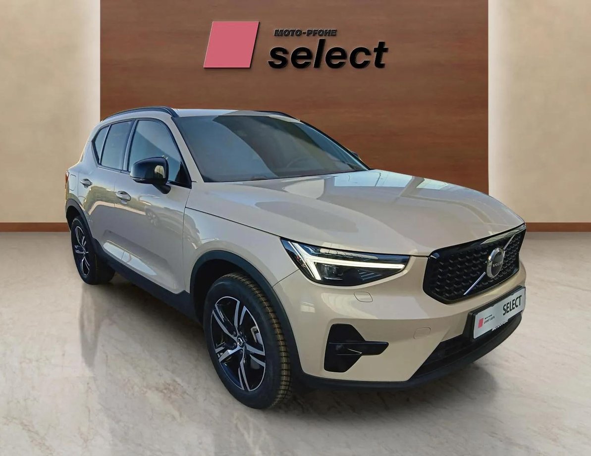 Volvo XC40 употребяван