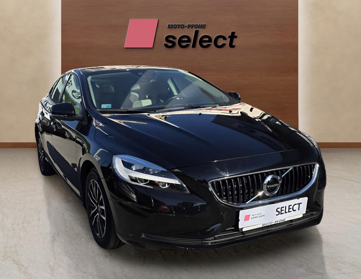 Volvo V40CC употребяван