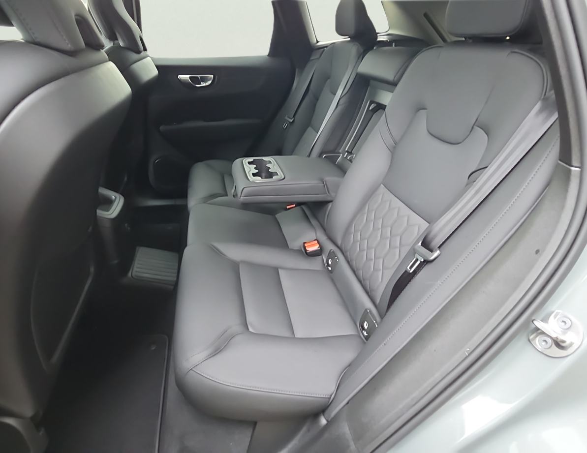 Volvo XC60 PHEV употребяван