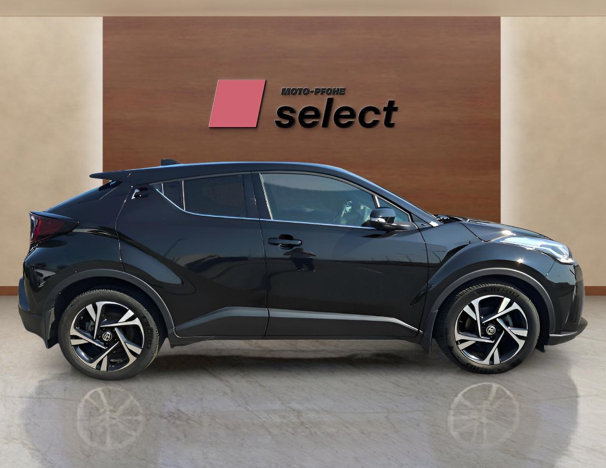 Toyota CHR употребяван