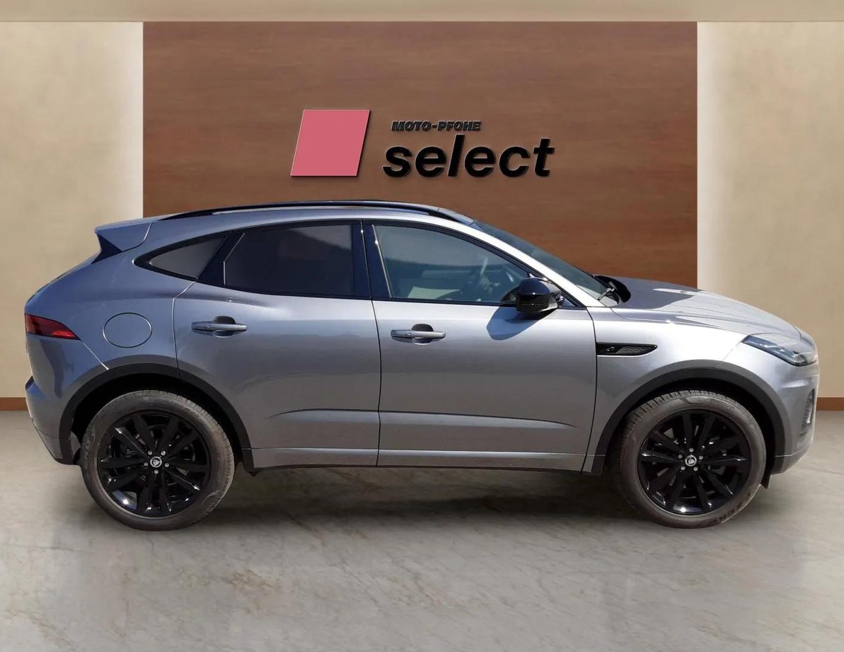 Jaguar E-Pace употребяван