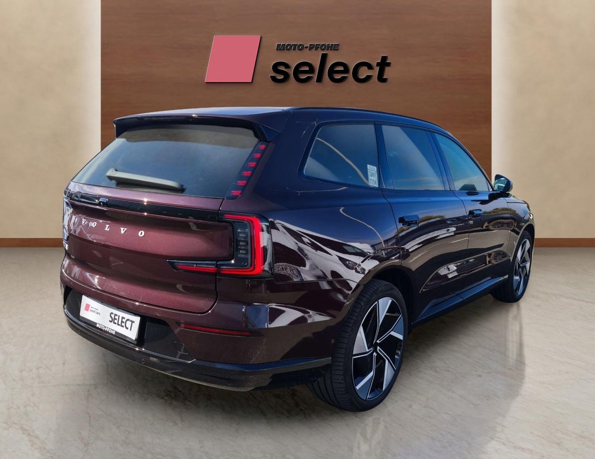 Volvo EX90 употребяван