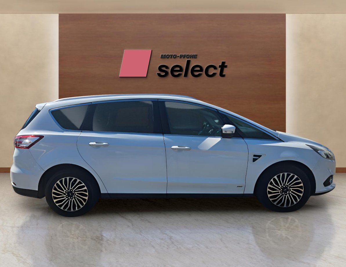 Ford S-Max употребяван