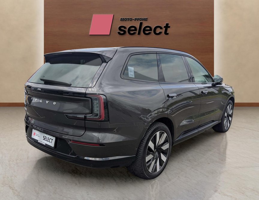 Volvo EX90 употребяван