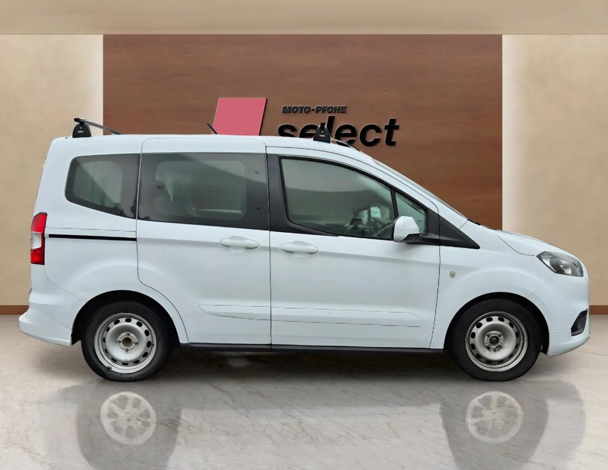 Ford Courier употребяван