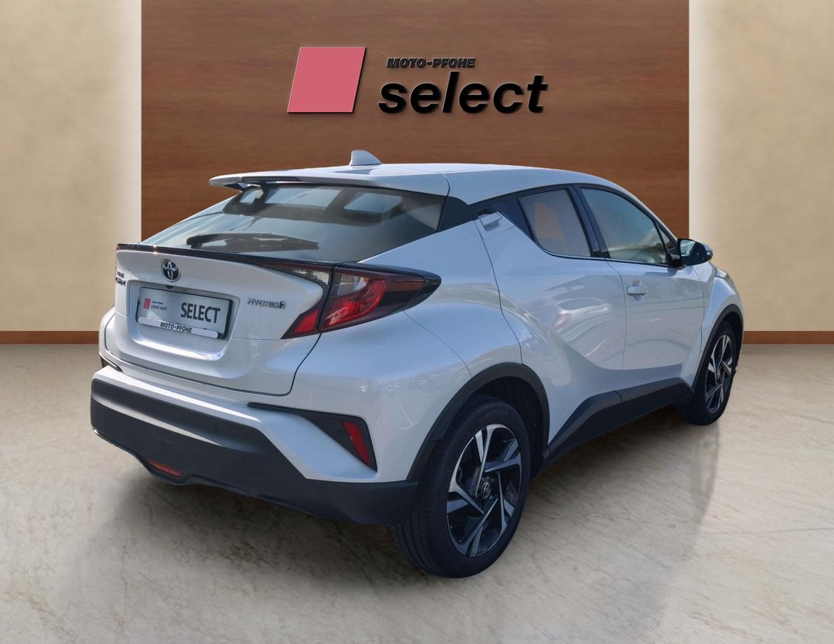 Toyota CHR употребяван