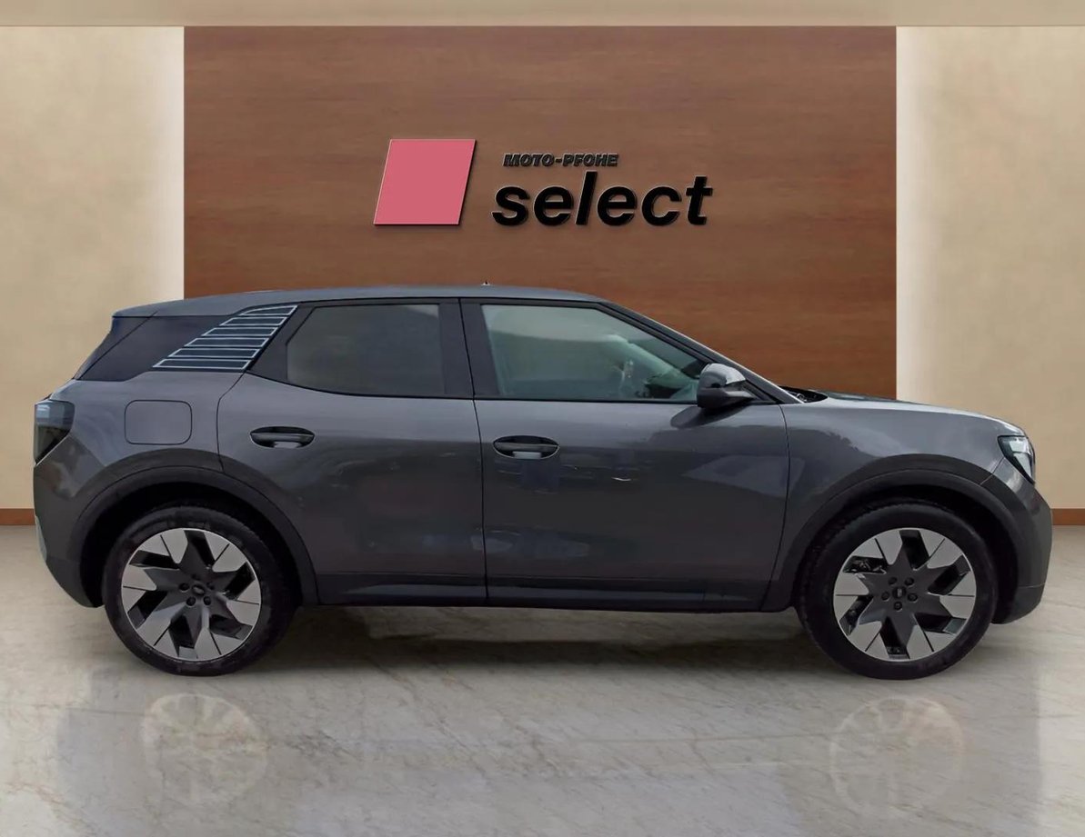 Ford E-Explorer употребяван