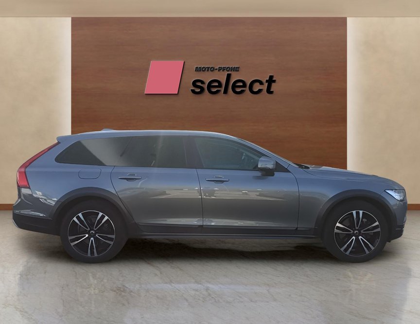 Volvo V90 Cross Country употребяван