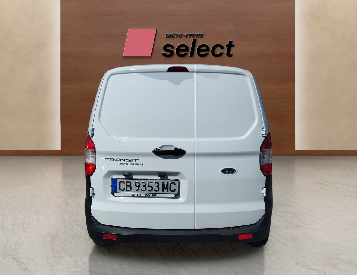 Ford Courier употребяван