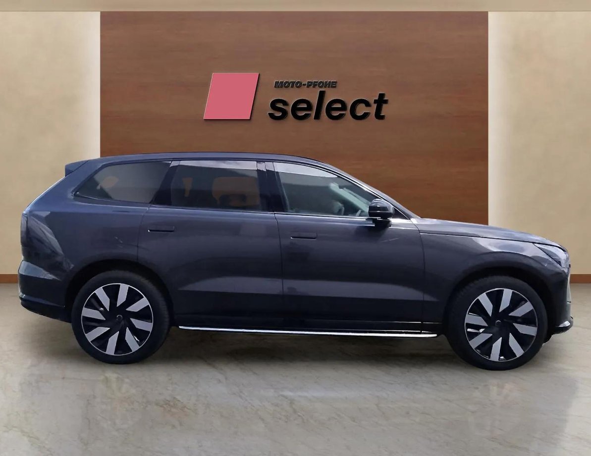 Volvo EX90 употребяван