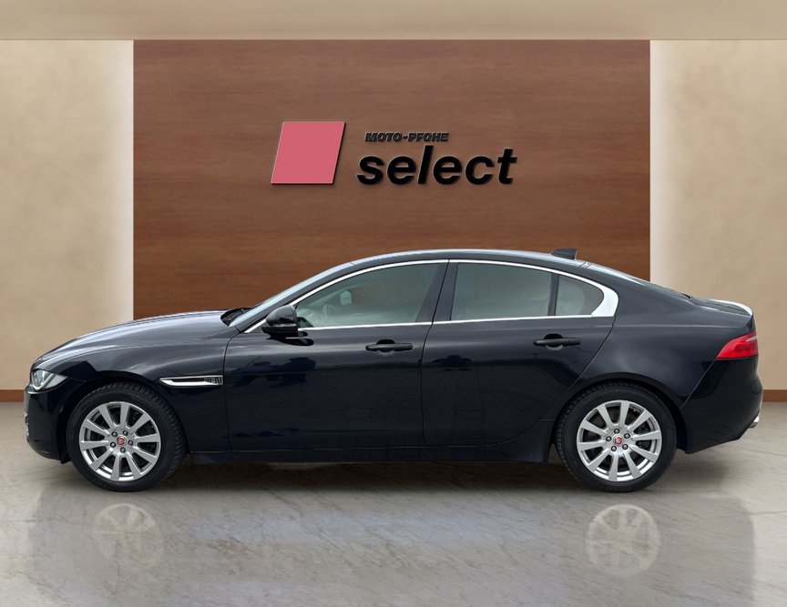 Jaguar XE употребяван