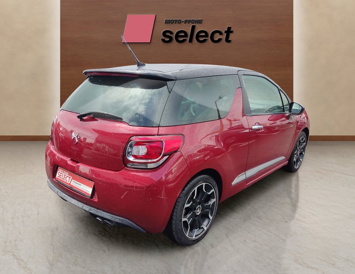 Citroen DS3 otzad v dqsno.jpg