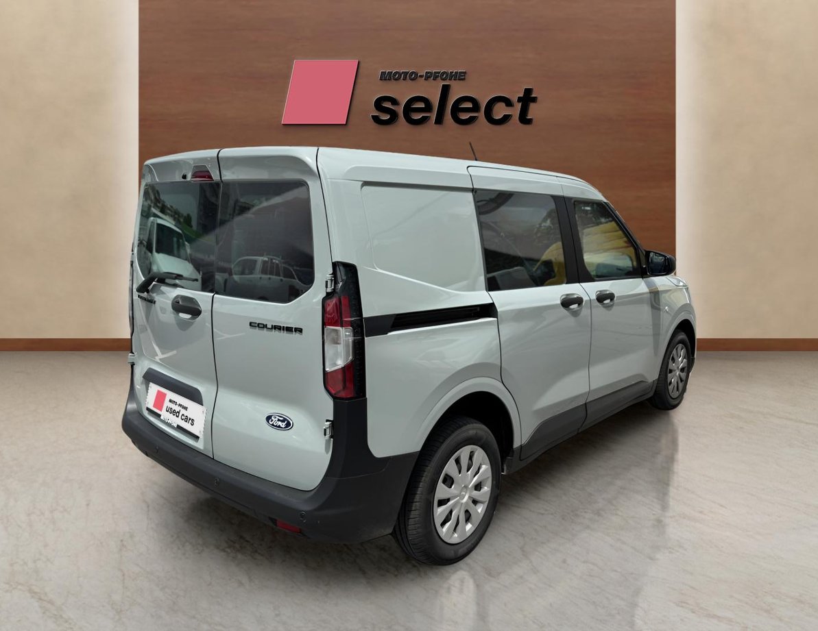 Ford Courier употребяван