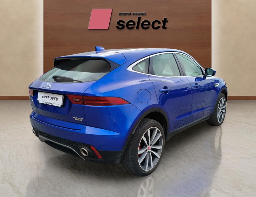 Jaguar E-Pace употребяван