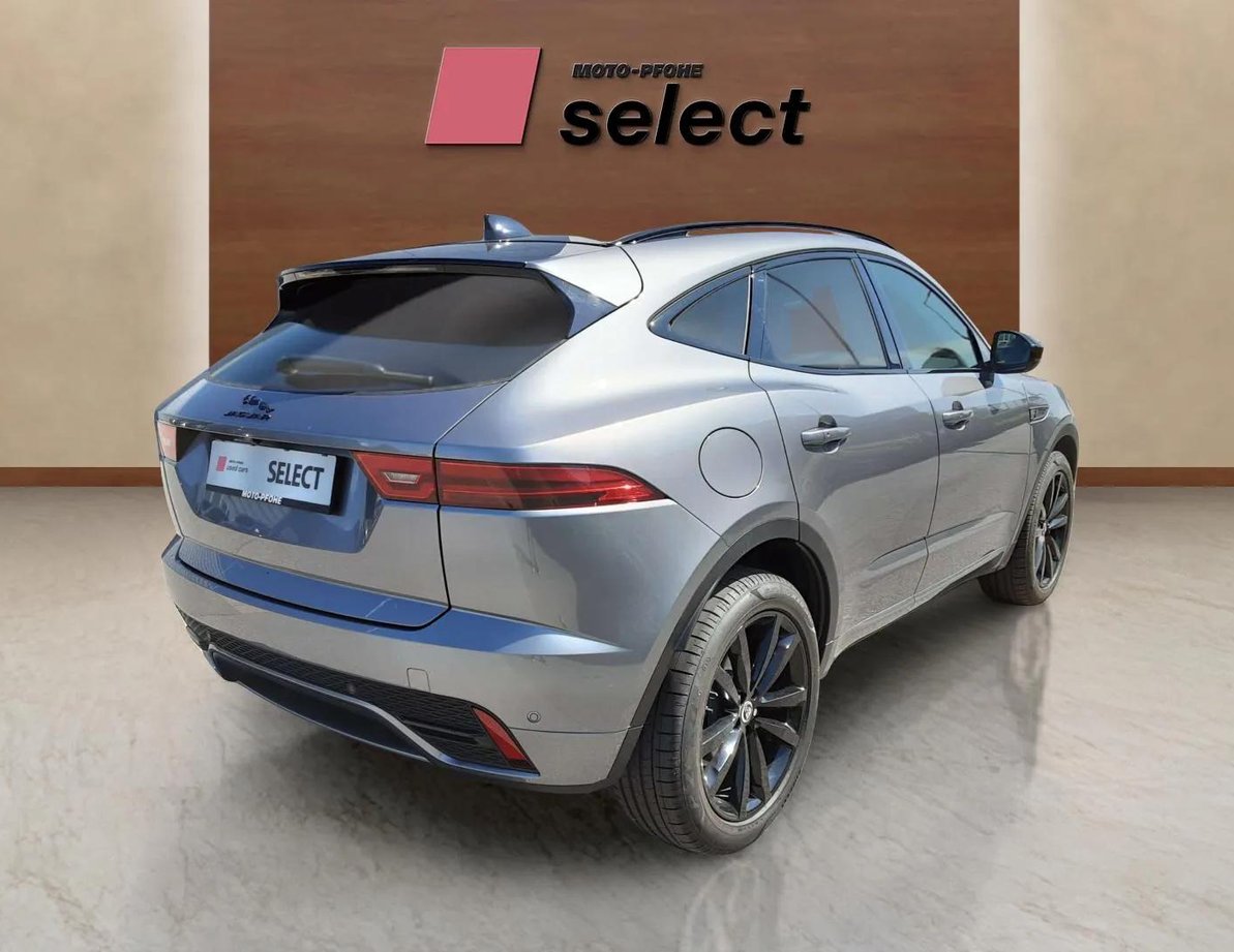 Jaguar E-Pace употребяван