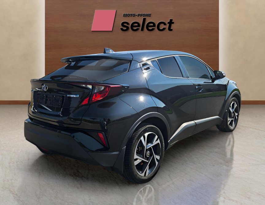 Toyota CHR употребяван