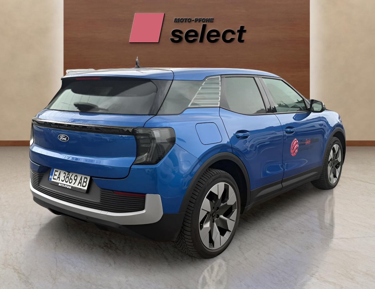 Ford E-Explorer употребяван