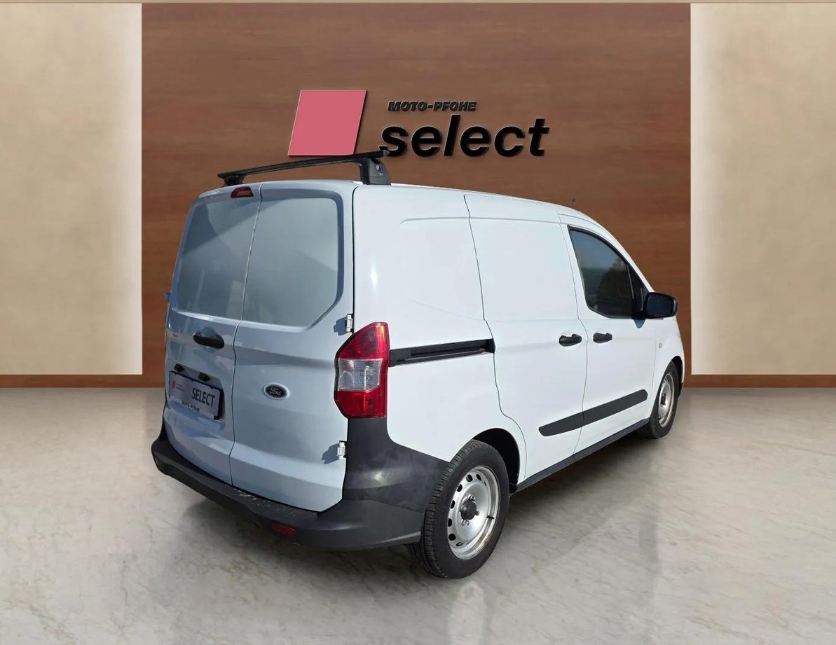 Ford Courier употребяван