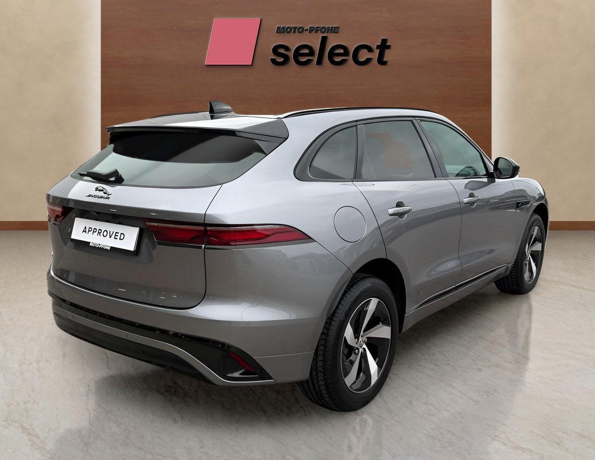 Jaguar F-Pace употребяван