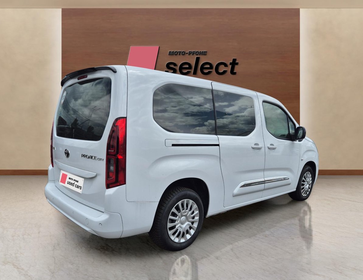 Toyota Proace употребяван