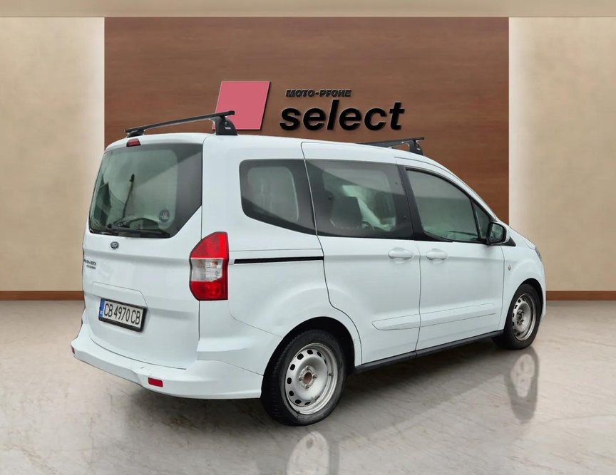 Ford Courier употребяван