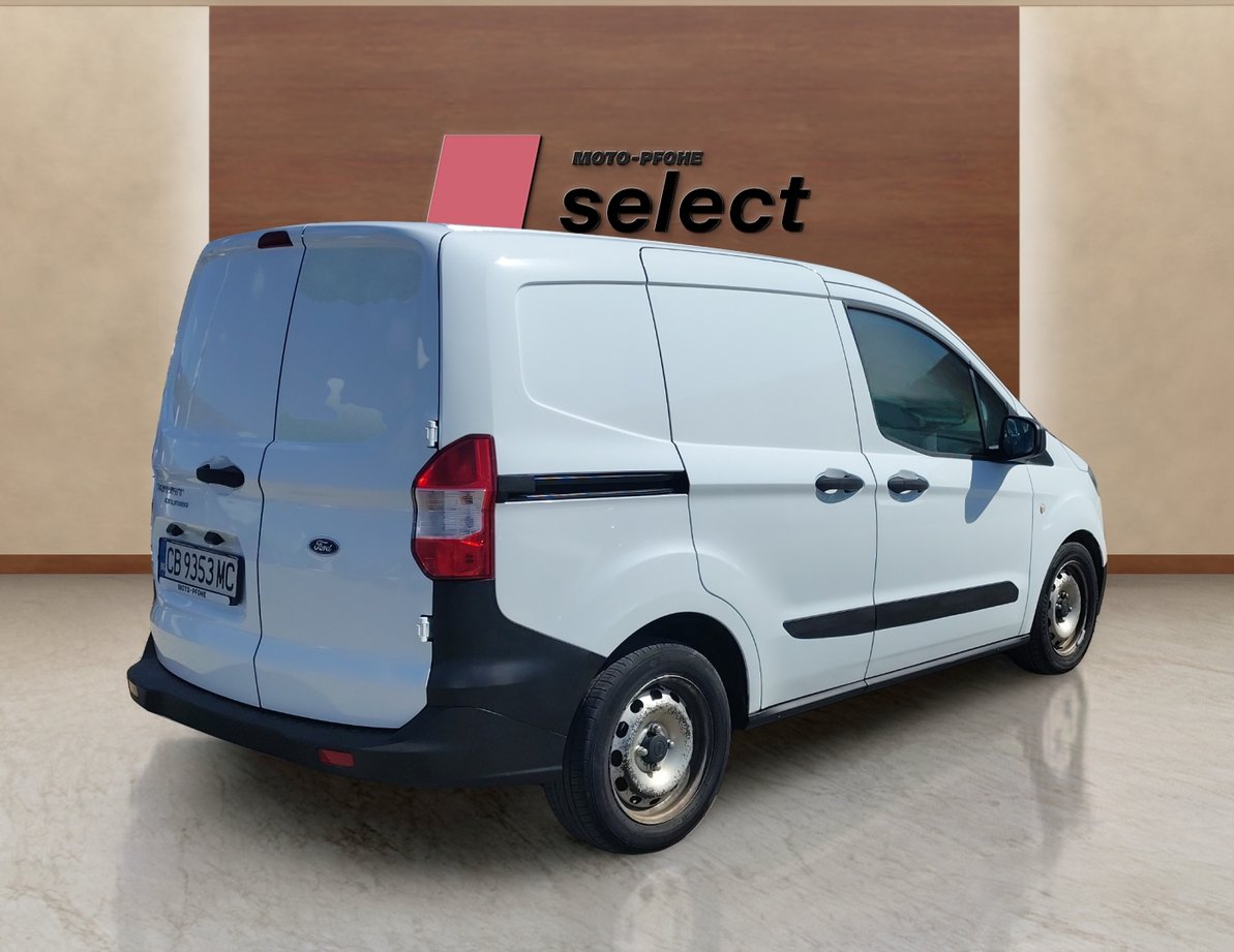 Ford Courier употребяван