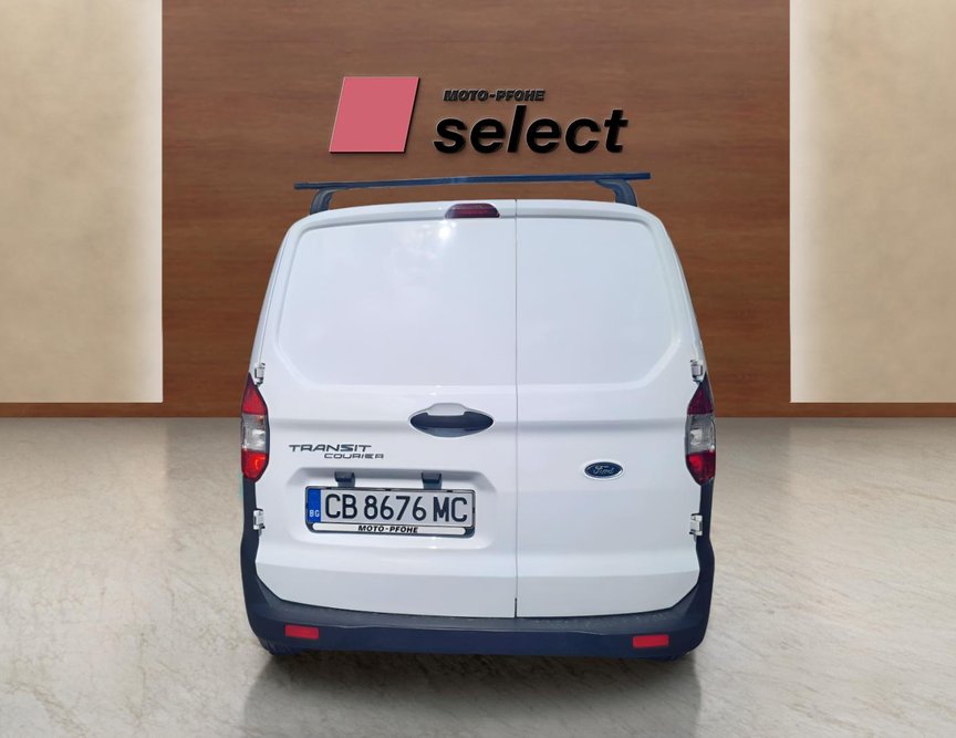 Ford Courier употребяван