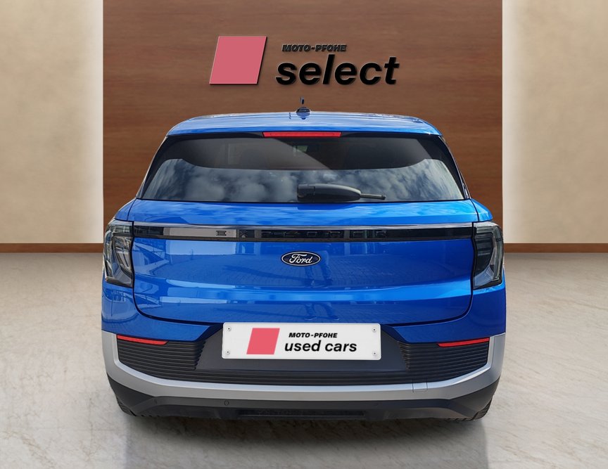Ford E-Explorer употребяван