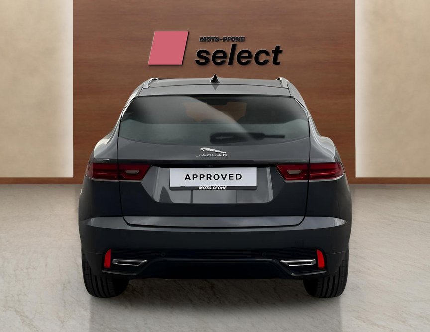 Jaguar E-Pace употребяван