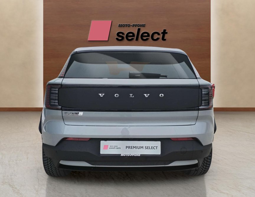 Volvo EX30 употребяван