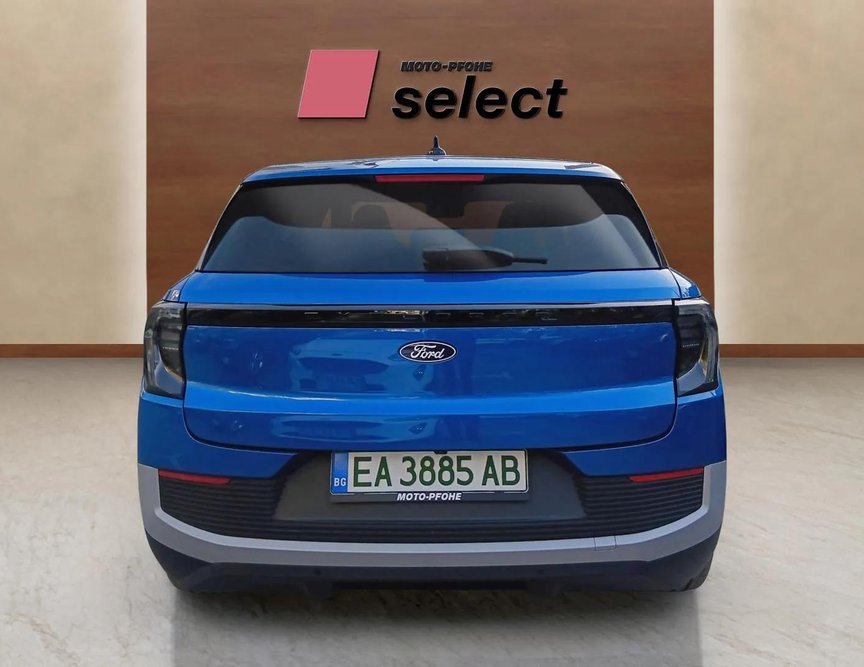 Ford E-Explorer употребяван