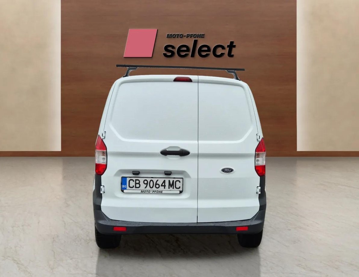 Ford Courier употребяван