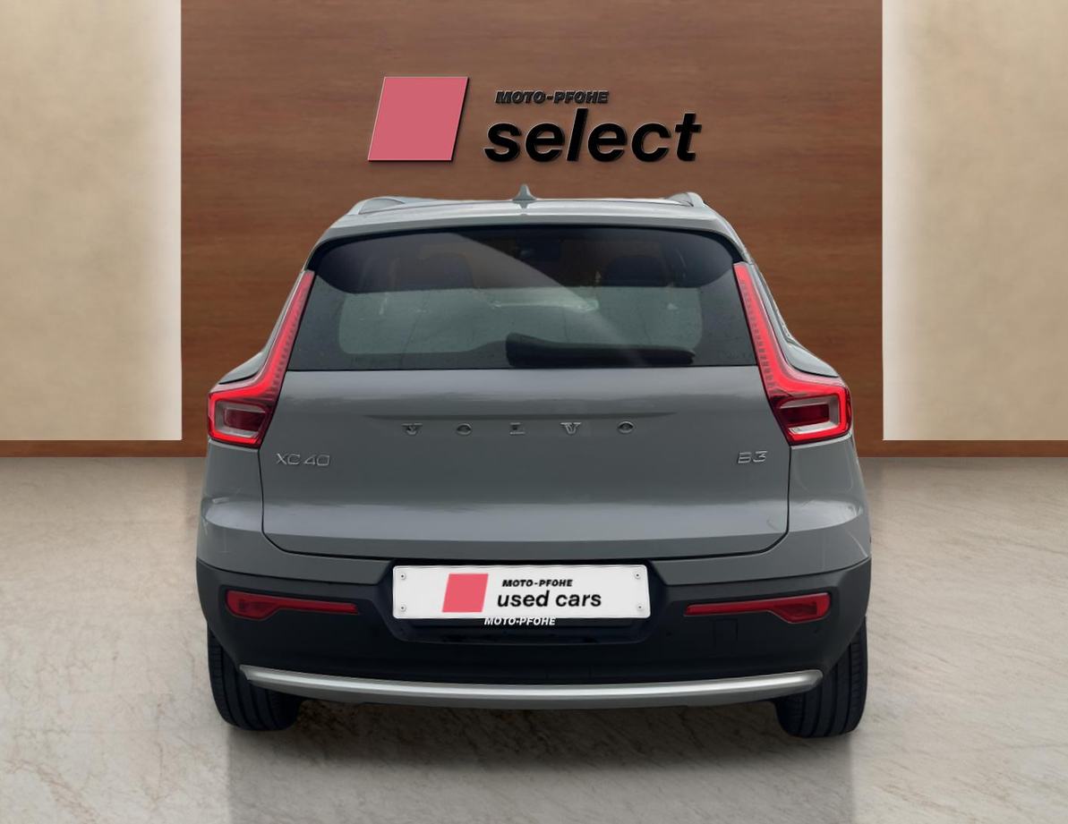 Volvo XC40 употребяван