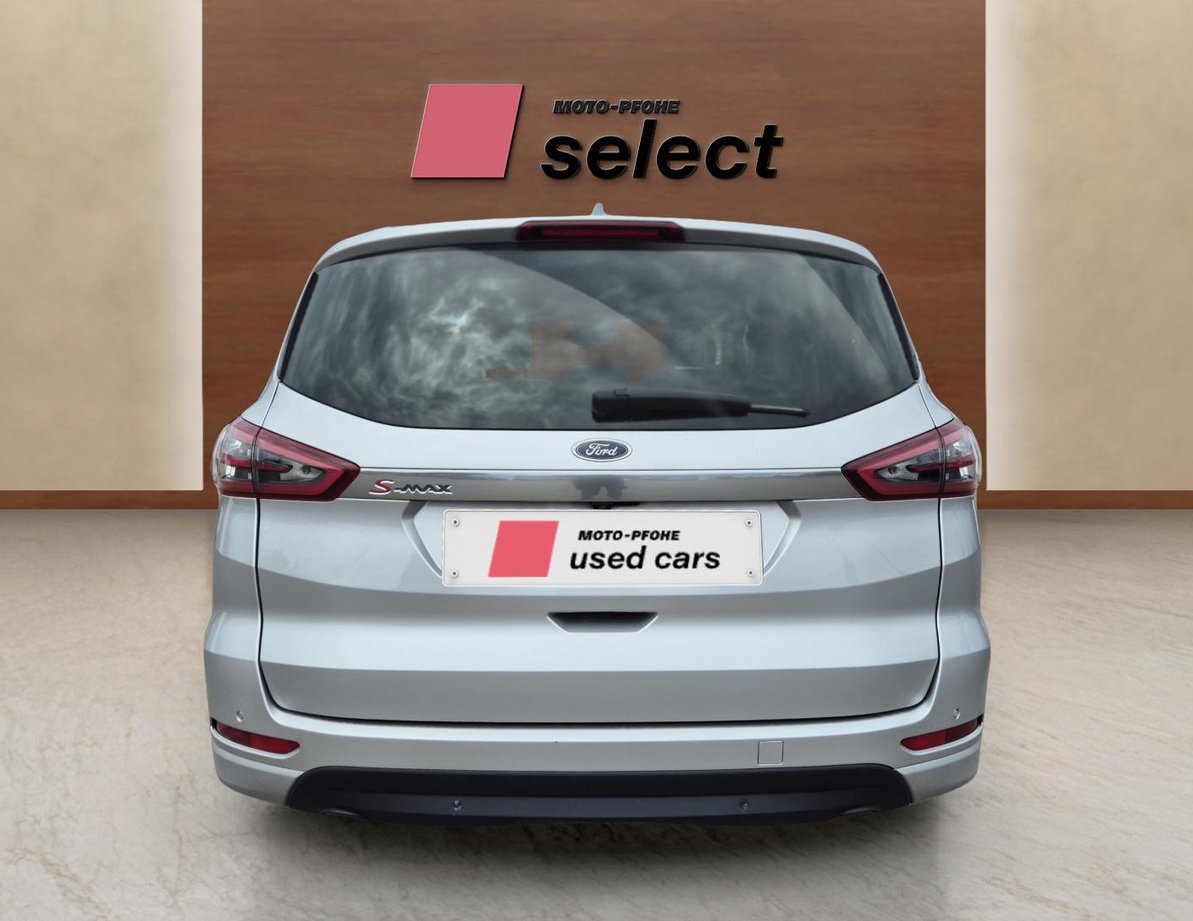Ford S-Max употребяван