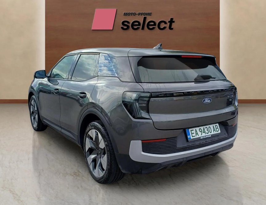 Ford E-Explorer употребяван