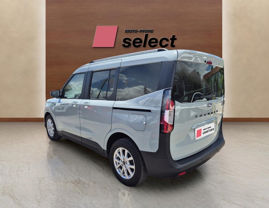Ford Courier употребяван